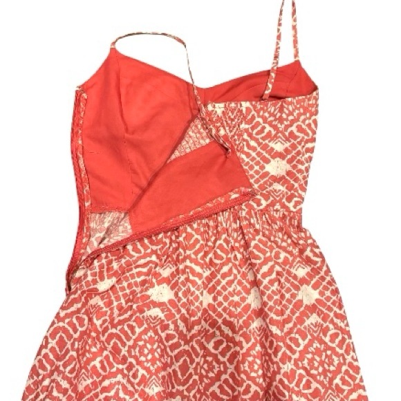 Betsey Johnson Maxi Dress Womens Size 6 Coral Tiered Smocked Adjustable Straps - Picture 4 of 8